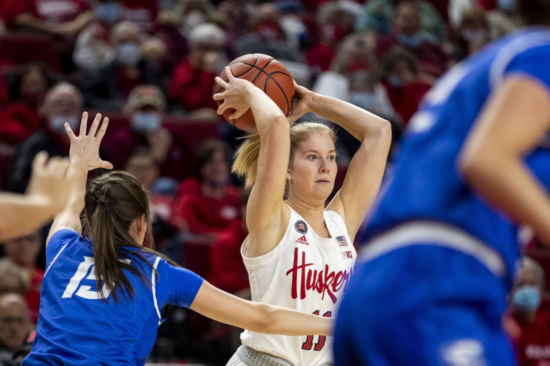 111821-owh-spo-nebraskacreighton-ar02.JPG